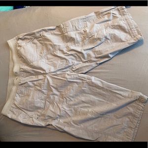 style & co women sport light grey cargo capris